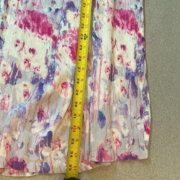 DEX - Pretty Floral Dress. Size M - Picture 6 of 6